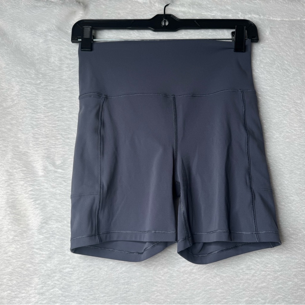 Vuori Women's Charcoal Bike Shorts